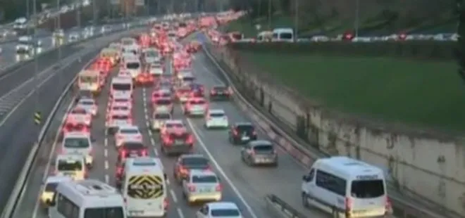 İstanbul’da sabah trafiği! İşte trafik yoğunluk haritasında son durum | İstanbul’da bugün hava nasıl olacak?