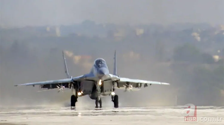 Putin nükleer füze taşıyabilen bombardıman jetlerini Hmeymim'e gönderdi! 4