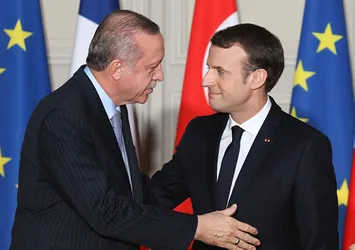 Cumhurbaşkanı Erdoğan, Macron ile görüştü