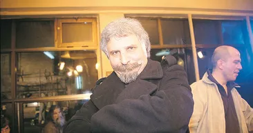 Ekmek Teknesi dizisinin Heredot Cevdet’i Hasan Kaçan meğer...