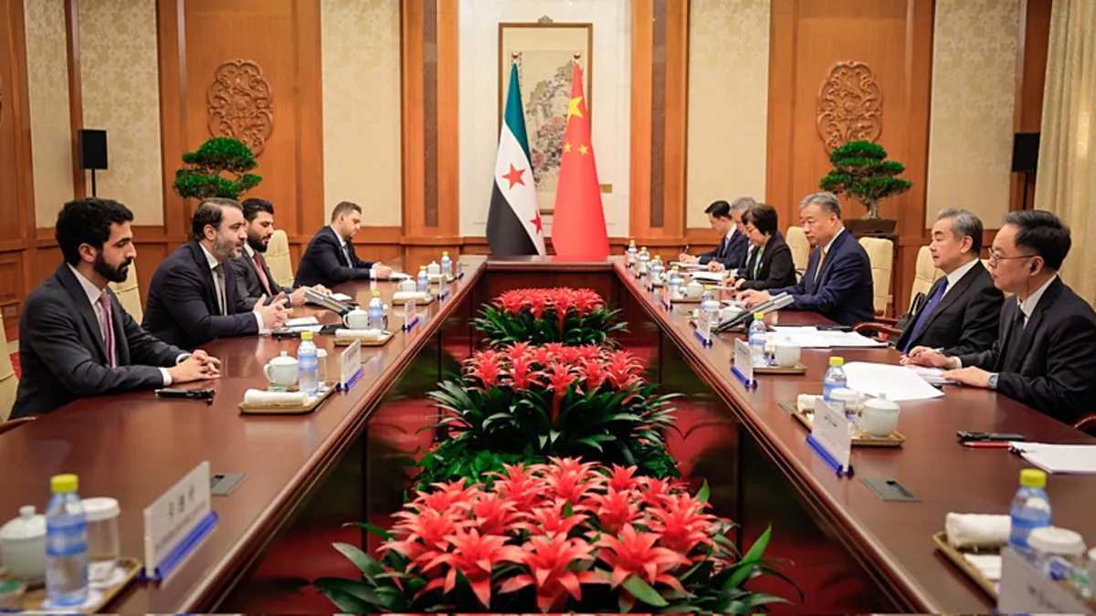 Suriye Dışişleri Bakanı Şeybani Çin'de: Masada han…