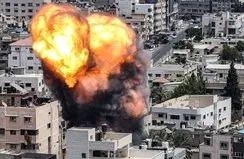 Katil İsrail ordusu Refah’ı bombaladı!