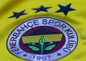 Fenerbahçe bombaları tek tek patlatıyor! Dünya yıldızına kancayı taktı
