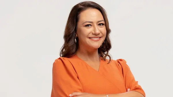 Ezgi Sertel kimdir, kaç yaşında? 22-26 Kasım Gelinim Mutfakta sunucusu Ezgi Sertel kim?