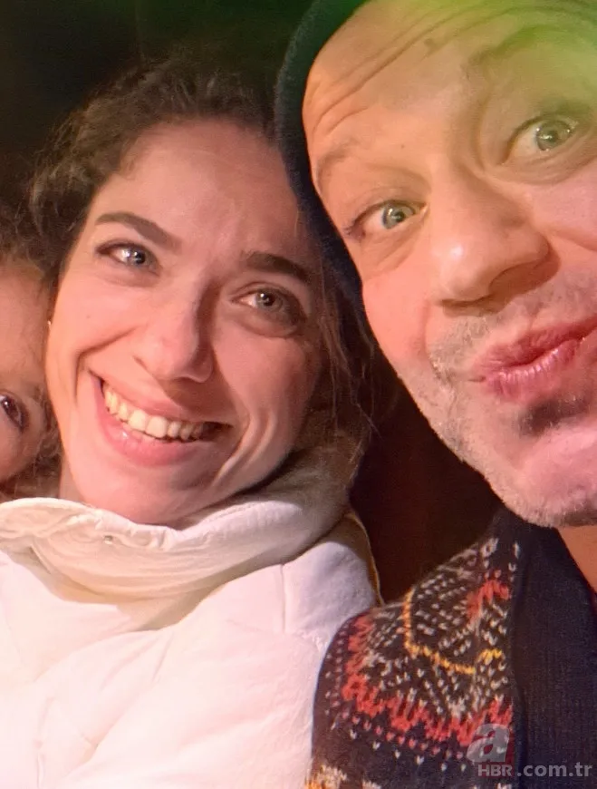 Birbirleriyle akraba olduklarını bilmediğiniz ünlüler! Kimi babası, kimi kuzeni! Ceyda Düvenci, Şevval Sam, Miray Daner... 17