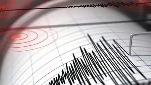 ege-denizinde-korkutan-deprem-afad-buyuklugunu-54-olarak-duyurdu-son-depremler-1669000530136.jpeg Ege Denizi'nde korkutan deprem! AFAD büyüklüğünü 5.4 olarak duyurdu | SON DEPREMLER - 1