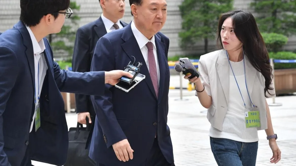 Eski Güney Kore Devlet Başkanı Yoon, 104 vatandaşa tazminat ödeyecek