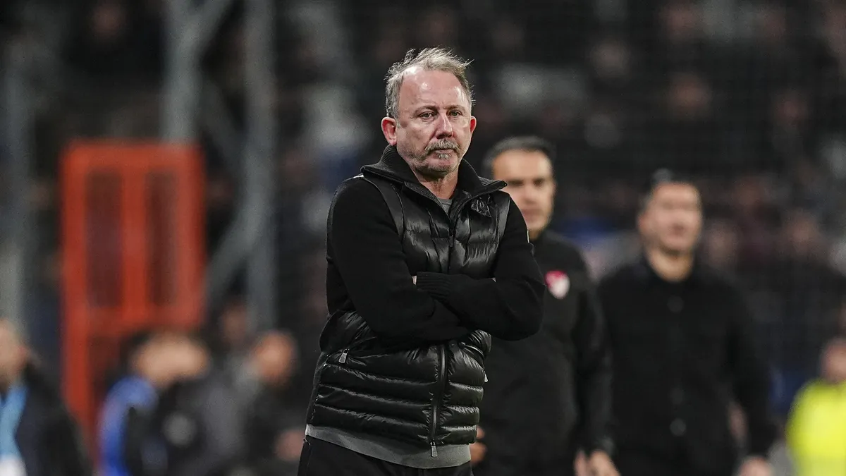 Başakşehir galibiyeti sonrası Yalçın’dan flaş açıklama: "Beşiktaş’ın hedefi her zaman kazanmaktır"