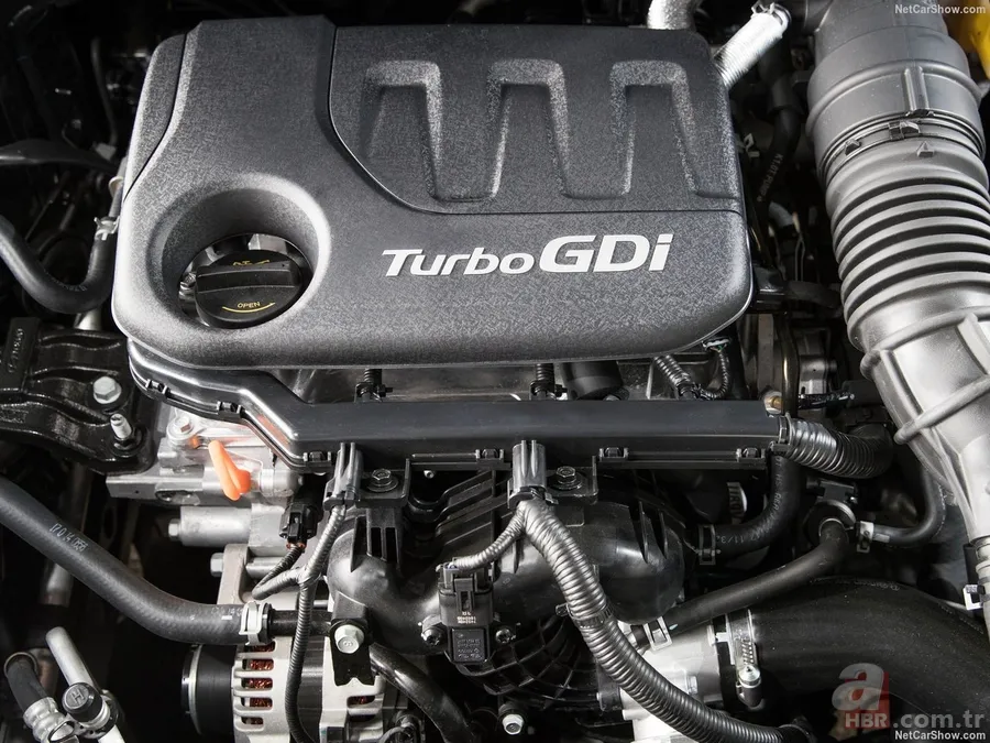 Kia Stonic Türkiye'de satışta! İşte 2018 Kia Stonic'in fiyatı ve donanmım özellikleri... 14