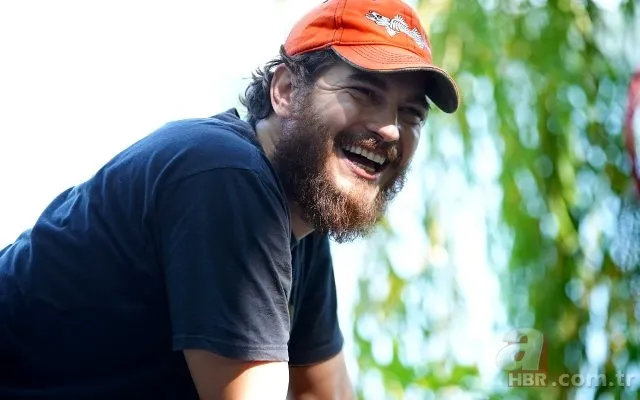 Çağatay Ulusoy yine şaşırttı! Bu sefer bıyık… 2