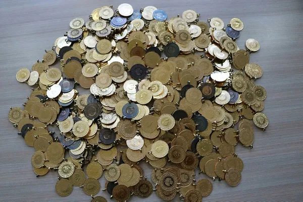 1628870577603.jpg Altın ve Euro alacaklar dikkat! İçine bakır karıştırıp sahtelerini piyasaya sürdüler - 7