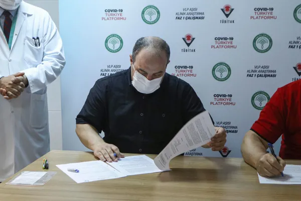 Yerli koronavirüs aşısı olan Bakan Varank'tan yan etki açıklaması - 7