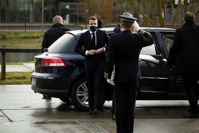 Emmanuel Macron'a şok! Fransızların yüzde 60'ı... - 1