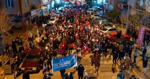 Uşak AK Parti’den ’Büyük Yürüyüş’
