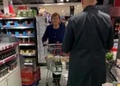 Angela Merkel market alışverişi yaparken görüntülendi