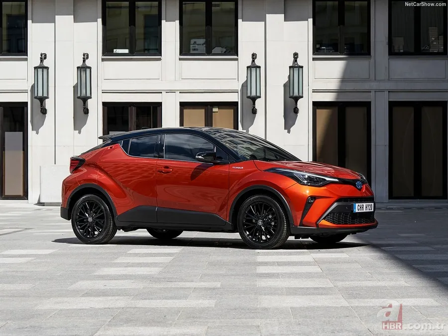 2020 Toyota C-HR yenilendi! Türkiye’de üretilen yeni Toyota C-HR'nin motor ve donanım özellikleri neler? 5