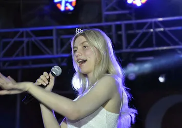 Aleyna Tilki'nin dev oyuncağı!