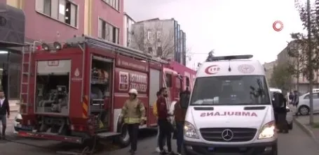 İstanbul Küçükçekmece’de tekstil atölyesinde yangın - 1