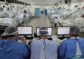Bilim insanları açıkladı! Koronavirüsün yeni bir belirtisi ortaya çıktı