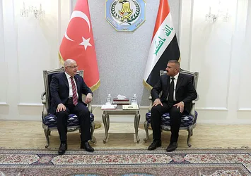 Milli Savunma Bakanı Güler Irak İçişleri Bakanı Şammari ile görüştü