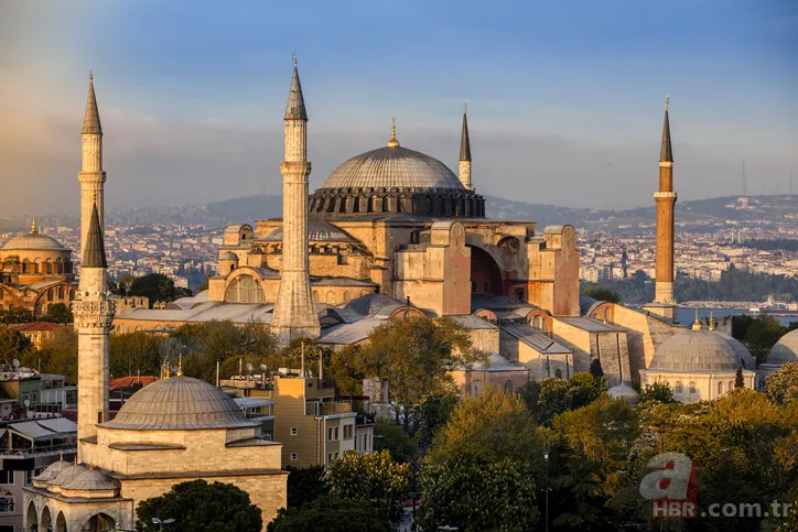Ayasofya fotoğrafları! Ayasofya tarihi nedir? Ayasofya ne zaman müze oldu? Ayasofya'yı kim yaptı? 8