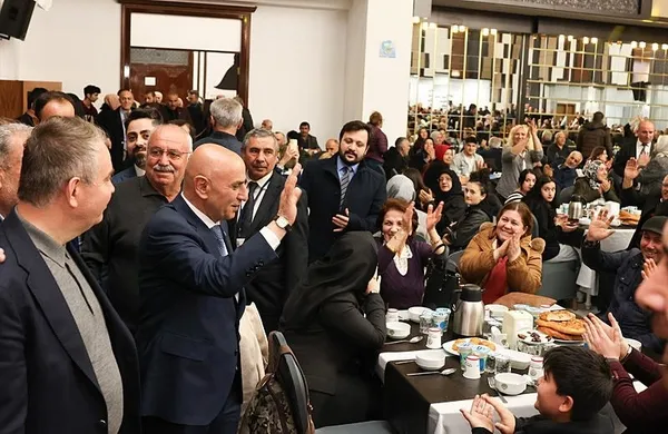 cumhur-ittifaki-ankara-adayi-turgut-altinok-sosyal-yardim-mujdelerini-siraladi-dogalgazdan-gida-ve-ihtiyac-des-1710541898821.jpeg Cumhur İttifakı Ankara Adayı Turgut Altınok'tan "altın" gibi sosyal yardım müjdesi: Doğalgazdan, gıda ve ihtiyaç desteğine... - 4