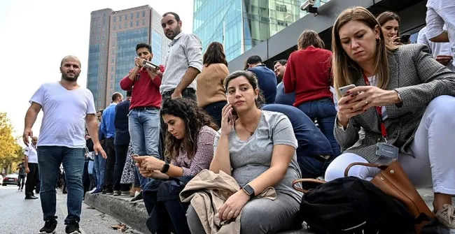 Deprem anı ve sonrasında telefonu kullanmak için neler yapılmalı? İşte cevabı