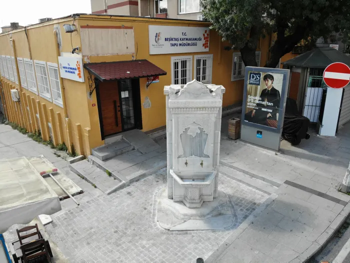 CHP'li İBB'den ecdadımıza düşmanlık! Restorasyon yapılan Hamidiye Çeşmesi’nde Abdülhamid Han’ın tuğrası silindi - 5