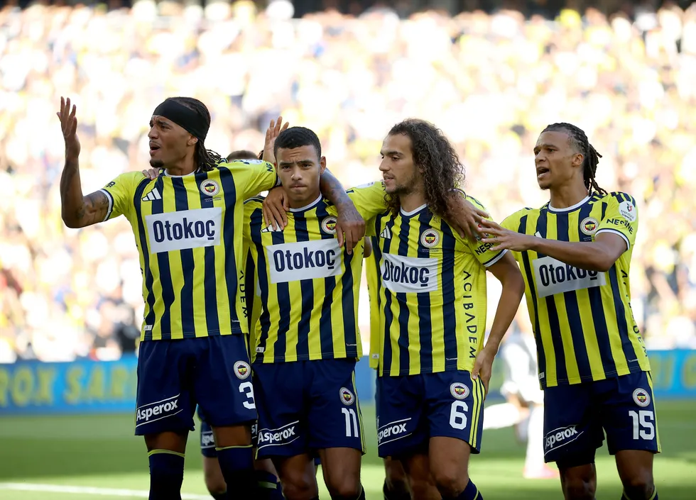 fenerbahcede-irfan-can-kahveci-482-gun-sonra-golle-tanisti-1789927082949.jpg İrfan Can Kahveci’den 482 gün sonra gelen gol! Fenerbahçe’nin yıldızı 1 gol ve 2 asistlik performansıyla parladı - 2