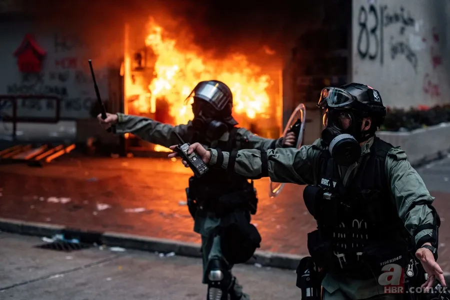 Hong Kong'dan dehşete düşüren kareler! Protestolar devam ediyor 3