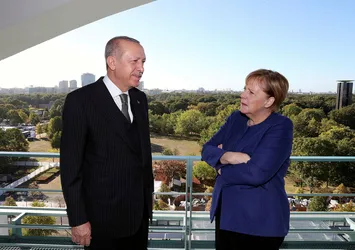 Avrupa yönünü neden Türkiye'ye döndü?