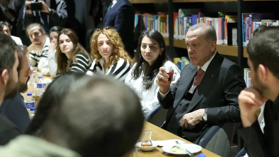 Başkan Recep Tayyip Erdoğan Üsküdar'da gençlerle bir araya geldi