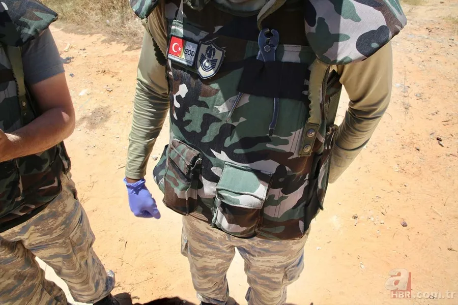 Türk kuvvetleri Libya'da Hafter milislerinin tuzakladığı patlayıcıları temizledi! O anlar böyle görüntülendi... 12