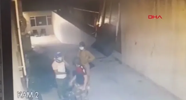 İstanbul'da gasp dehşeti! Eve gelip soydular bağlayıp kaçtılar - 2