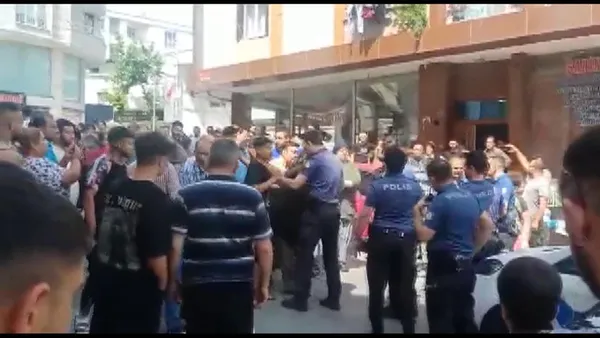 Son dakika: İstanbul Esenyurt'ta sokakta düğün tartışmasında arbede çıktı! Polis havaya ateş etti - 3