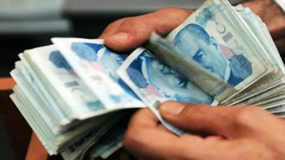 Milyonları ilgilendiriyor! Emekli olmak için tarihi karar: İptal edildi