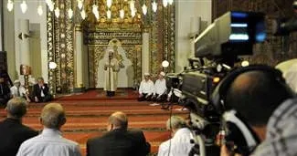 Diyanet TV yayına başladı