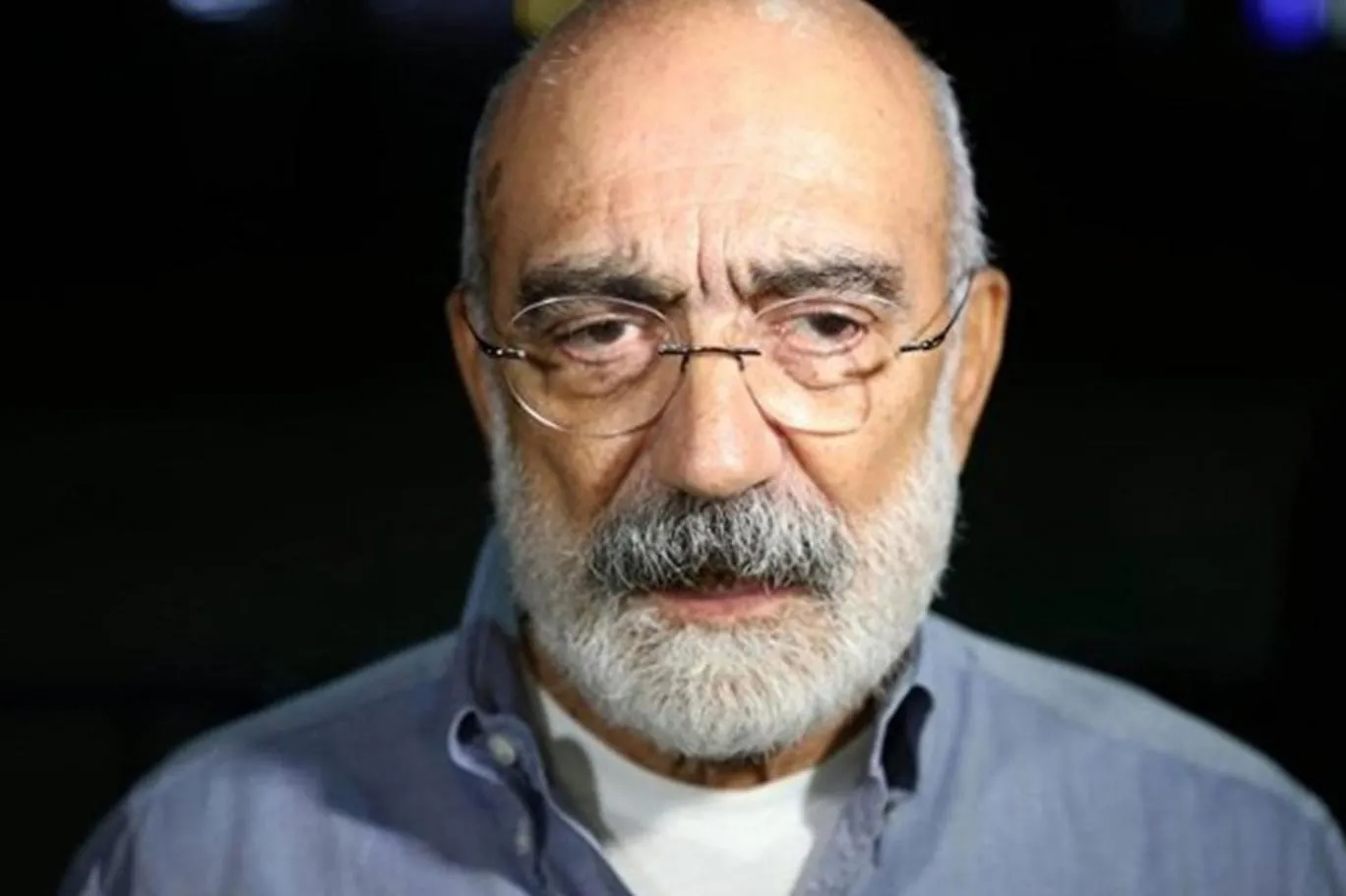 Son dakika: Ahmet Altan'a bir şok daha!
