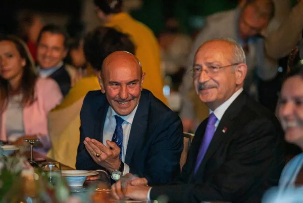 İzmir’deki açılışta skandal! CHP lideri Kemal Kılıçdaroğlu’nun açılışını yaptığı projelerin çoğu eski çıktı
