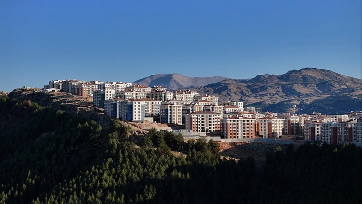 Deprem bölgesinde 350 bininci konut tamam! Depremzedeler anahtarları Başkan Erdoğan'dan alacak