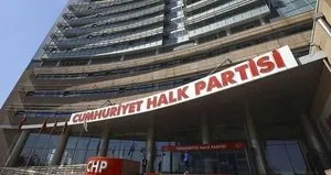 CHP ikiye bölündü! Liste savaşları!