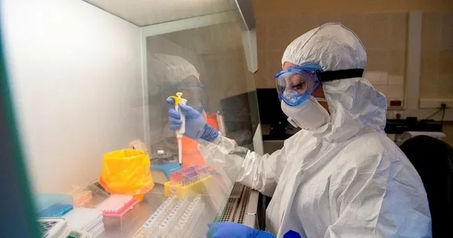 Türkiye'de salgın nasıl sona erecek? Koronavirüs Bilim Kurulu Üyesi Prof. Dr. Tevfik Özlü A Haber'de açıkladı - 4