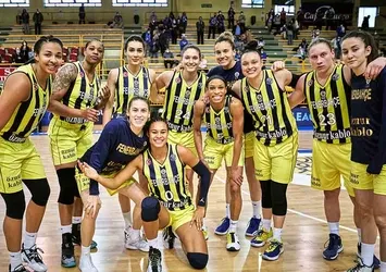 Dev organizasyon İstanbul'a verildi! Fenerbahçe FIBA Kadınlar Avrupa Ligi Dörtlü Finali'ne ev sahipliği yapacak