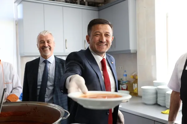 İzmir Büyükşehir Belediye Başkan adayı Hamza Dağ fabrika ve esnaf ziyareti!