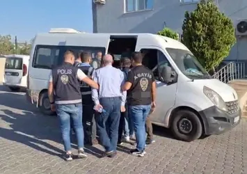 Şanlıurfa'da 14 ilde 25 kişiyi telefonla dolandırmışlardı! 4 zanlı tutuklandı