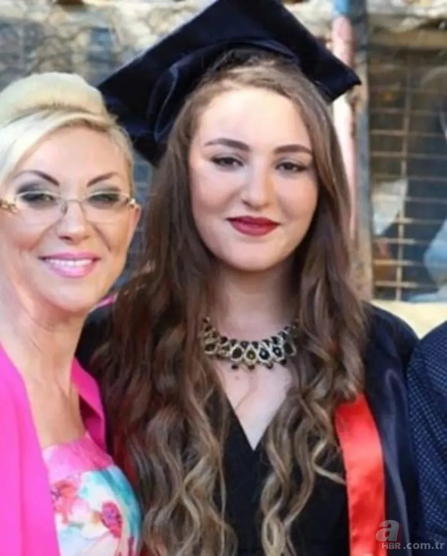 Tuba Büyüküstün'den gözü yaşlı selfie! Kimse ne olduğunu anlamadı 14