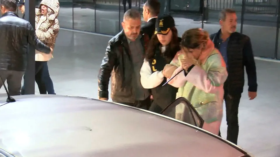 Nihal ve Bahar Candan kardeşler tutuklandı! Adliyeden bu ses yükseldi...