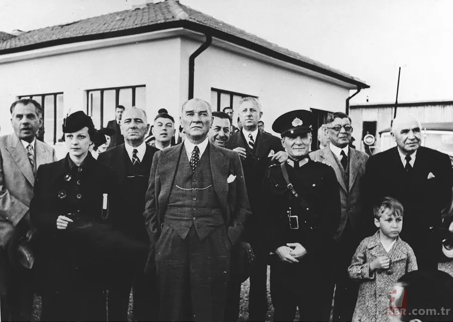 Atatürk'ün arşivlerden çıkan en son fotoğrafları! Hiç görülmemiş 10 Kasım en güzel Atatürk resimleri 22