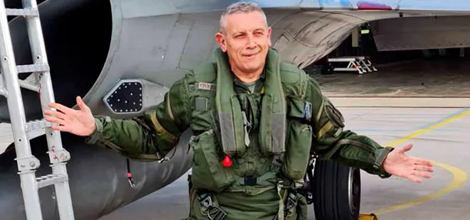 Yunanistan’da komuta kademesi karıştı! İstihbaratın Genelkurmay Başkanı Floros’u dinlediği ortaya çıktı