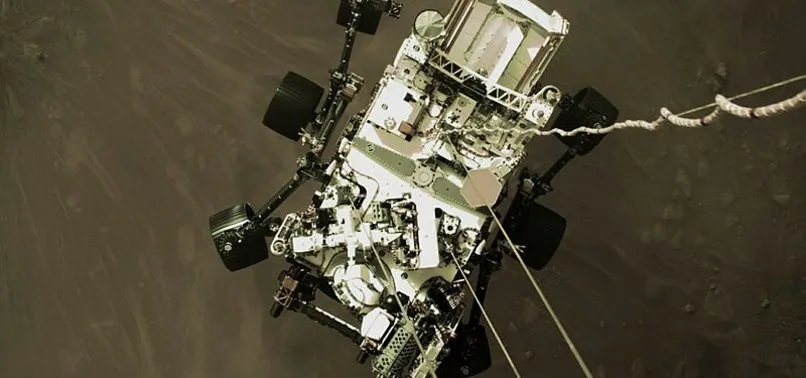 NASA ilk kez yayınladı! Dünya bu görüntüleri konuşuyor: İşte en net haliyle Mars'a iniş anları